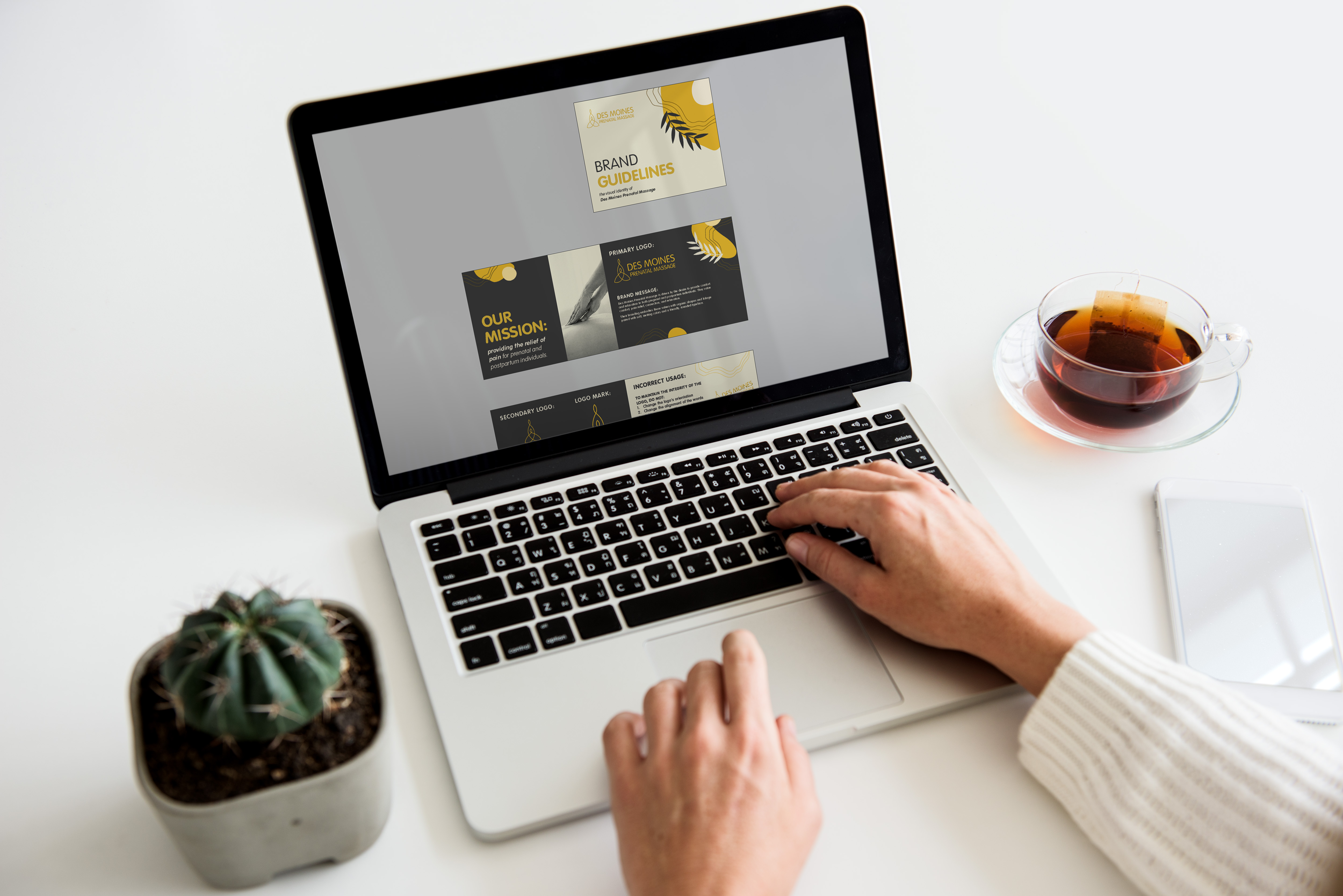 computer_phone_mockup_branding_DSM prenatal.jpg