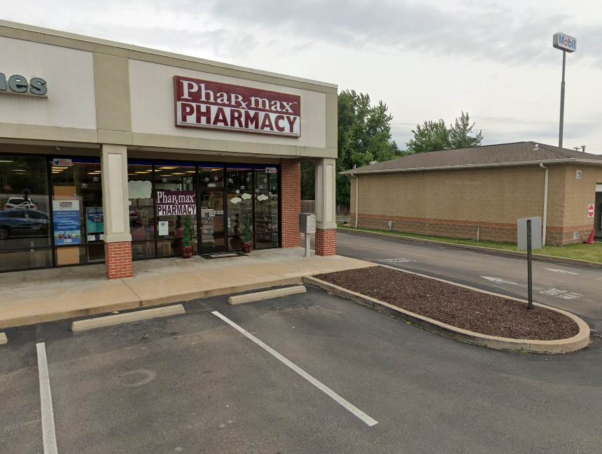 Pharmax Imperial Exterior