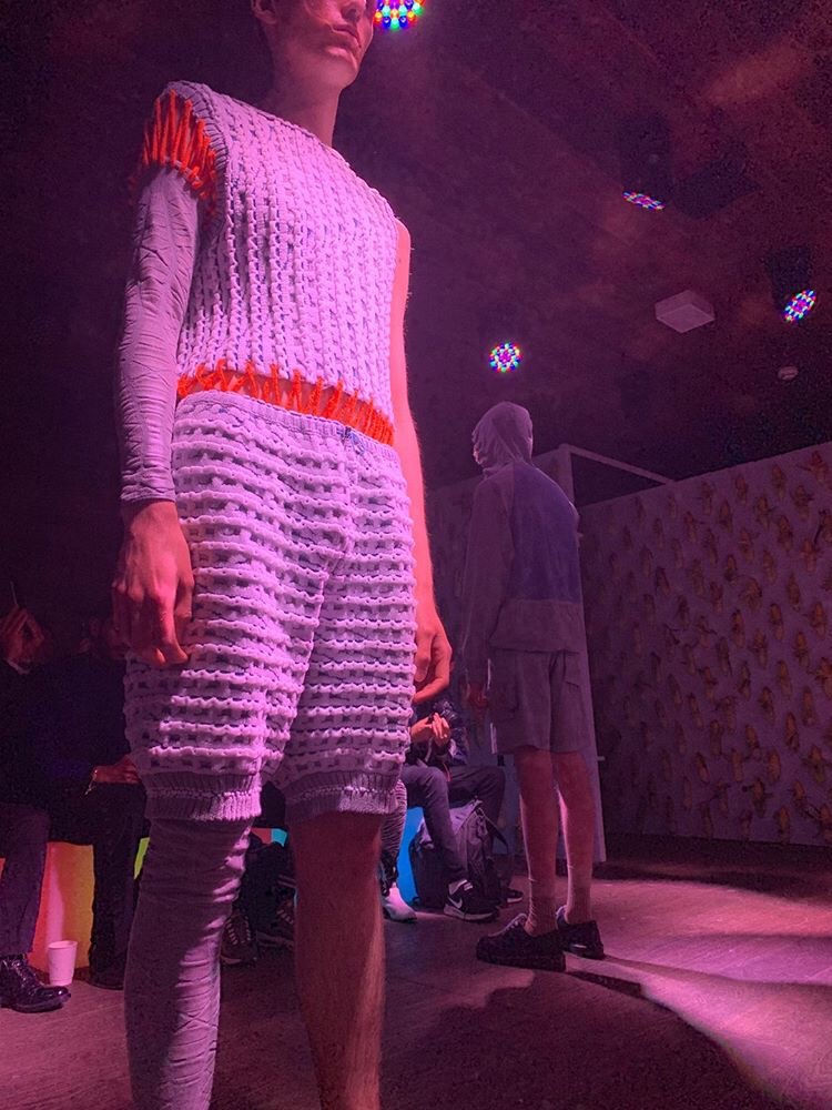 82FF3B81-5DDB-4640-ACC3-E41BDF35F0D4