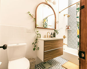 tropical vibes in this brooklyn brownstone renovated bathroom_edited.jpg