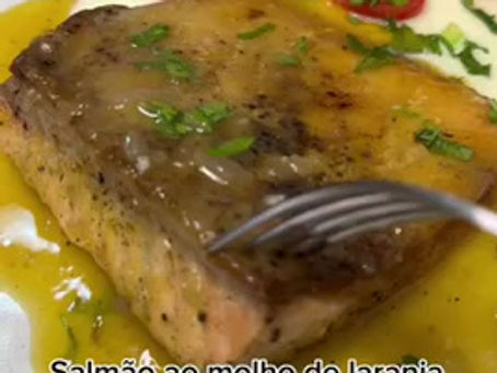 Purê de Batatas com Salmão ao Molho de Laranja e Mel