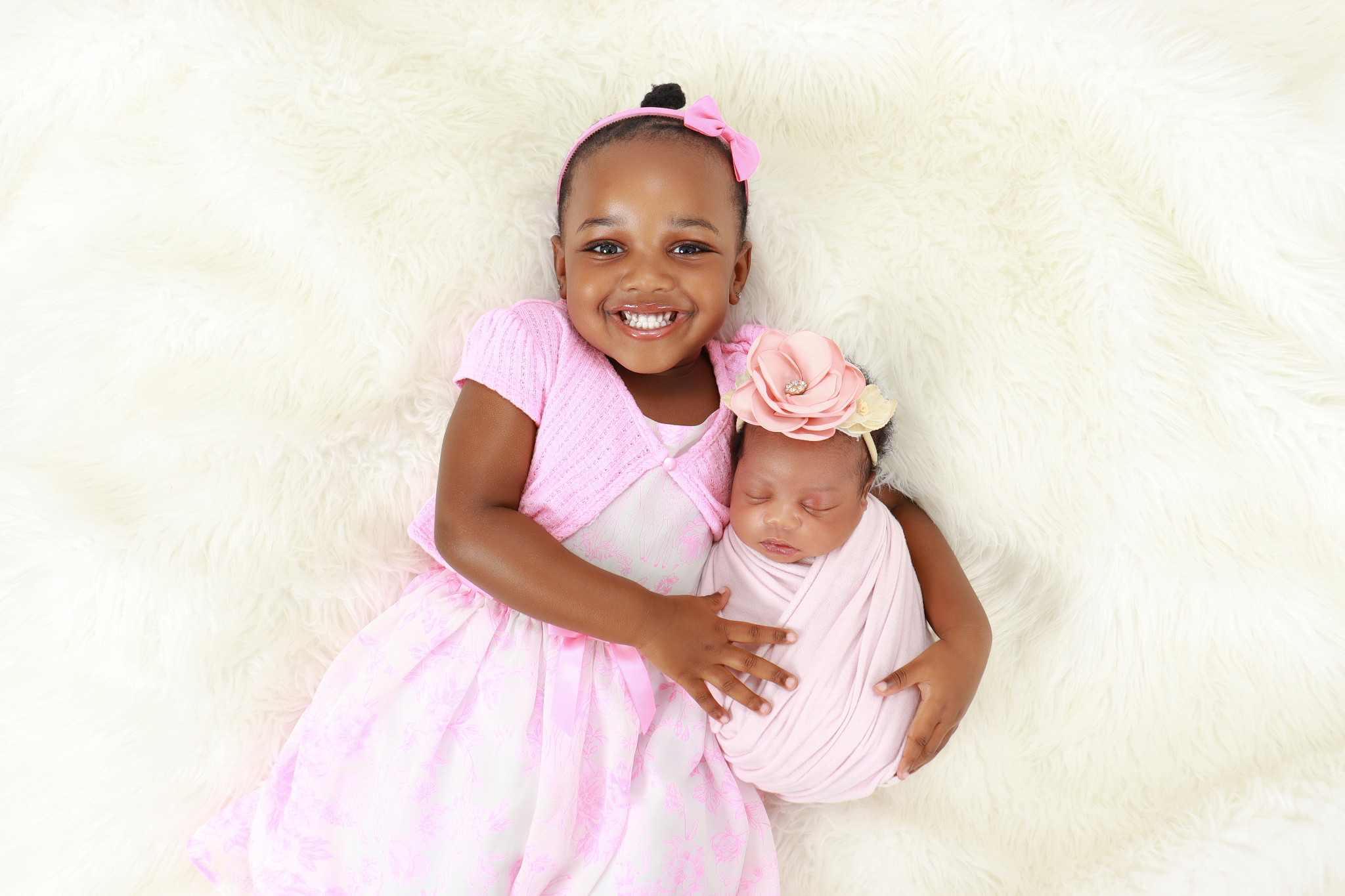 Sibling and newborn portrait