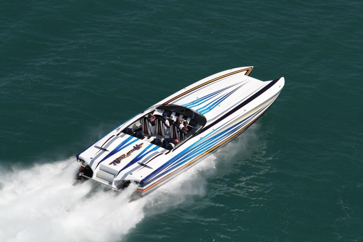 Skater Powerboats 46
