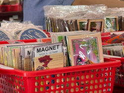 Nam châm chủ đề Việt Nam