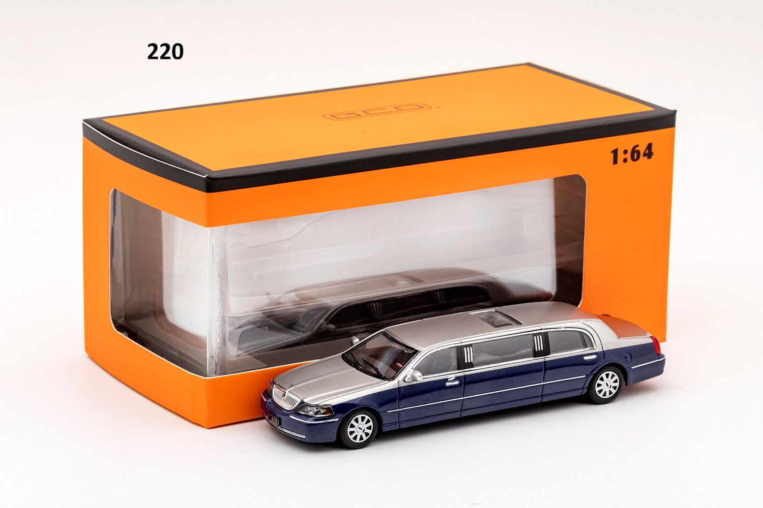 GCD Lincoln Limousine - Silver &Navy Blue Two-Tone (LHD)