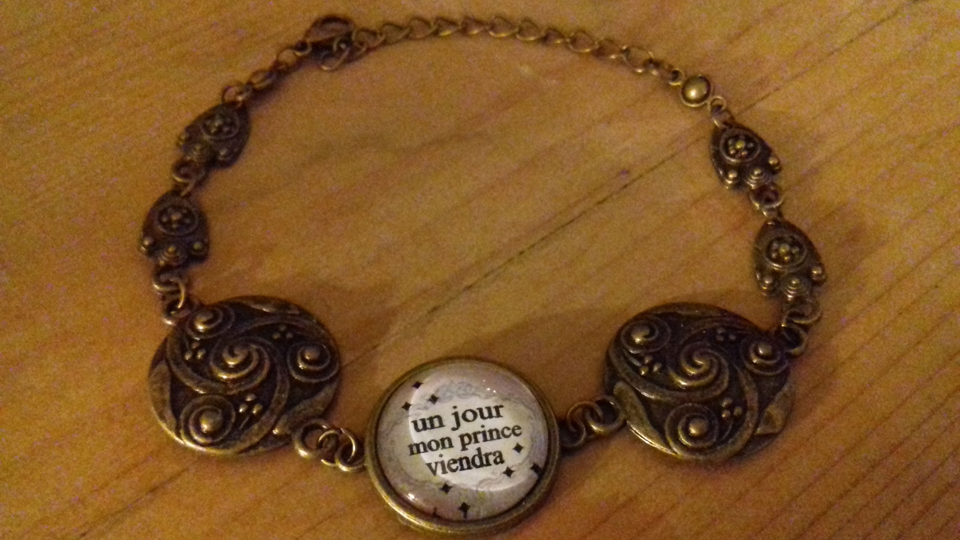 Bracelet Cendrillon : Un jour mon prince viendra