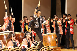 京都橘中学校・高等学校 太鼓部 | 太鼓部 | 日本、京都府京都市伏見区