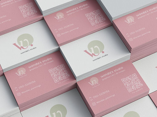 Free_Business_Card_Mockup_1.jpg