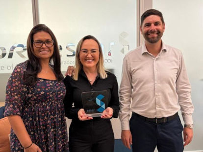 Homenagem da ESSOR para AXPERT