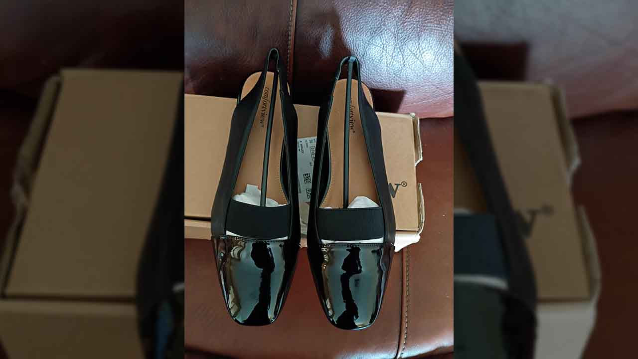 COMFORTVIEW | Women's Black Sling Patent-Leather-like Flats