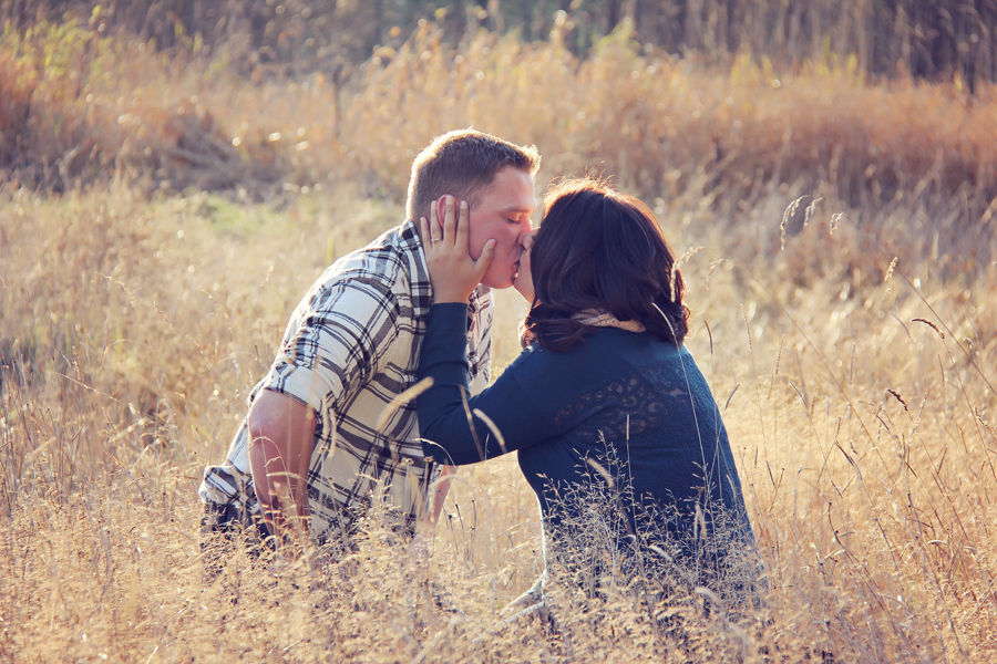 074+Crystal+and+Jonathan+Engagement+2012.jpg