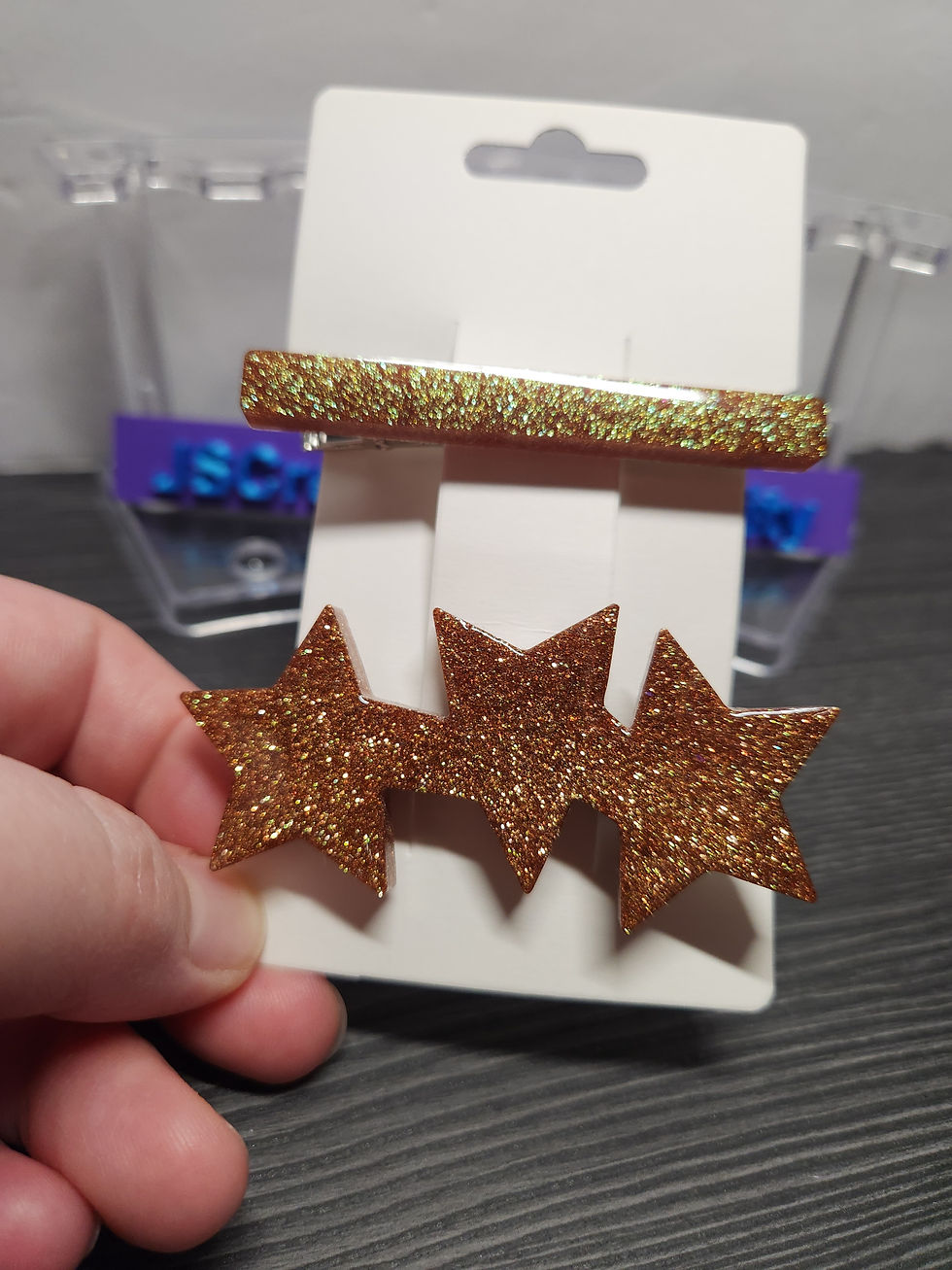 Thumbnail: Resin Hair Clips