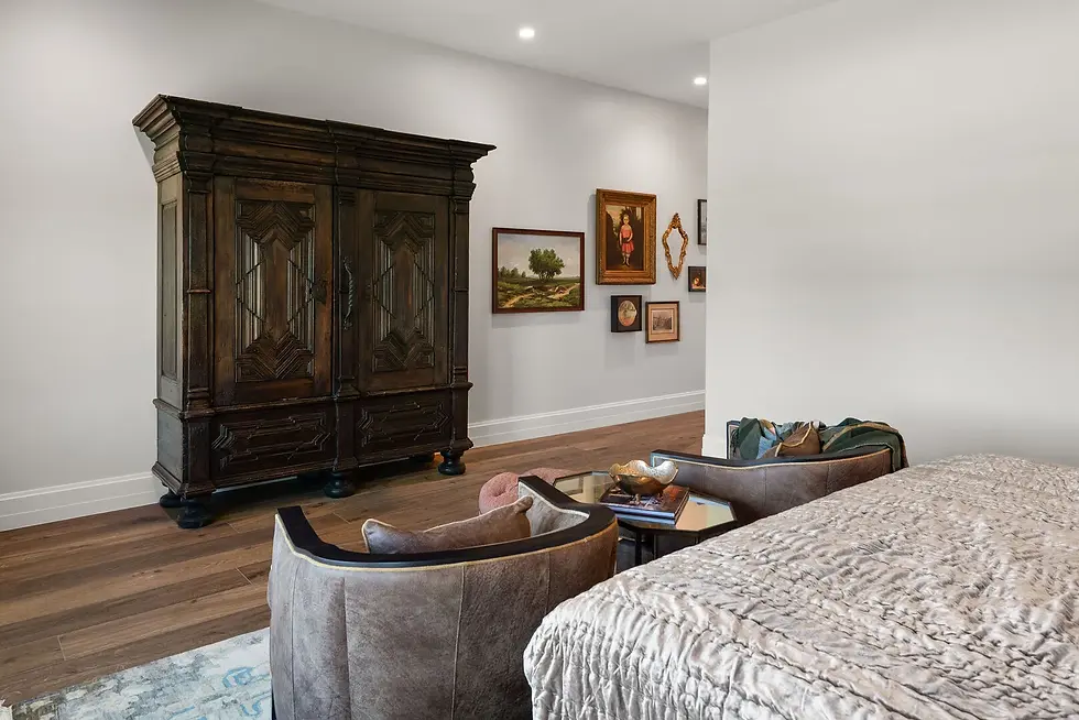 Thumbnail: Suite #4 | Premium King Suite With Grand Spa Bath (2nd Floor)