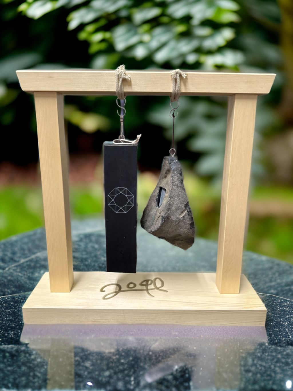 ⅱ「角柱と自然石の響き」〜2040さんサイン入り❣️〜