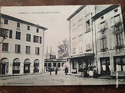 Place des denrées, place grenette.jpg