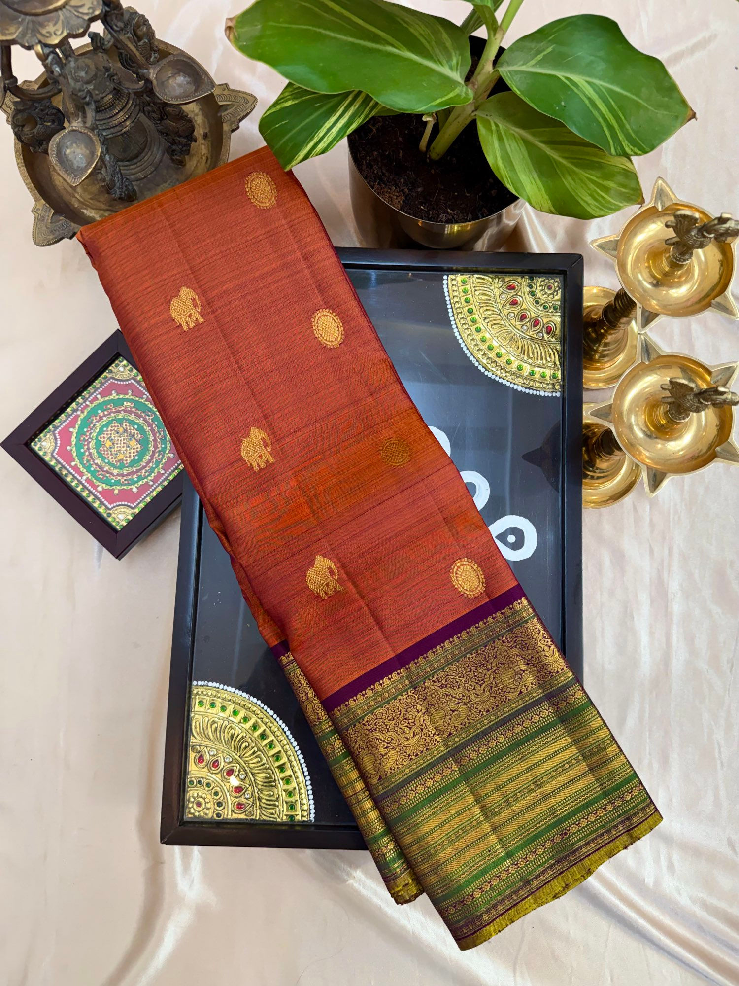 Coffee and Rust Varisaipet border Kanchivaram handloom pure silk saree