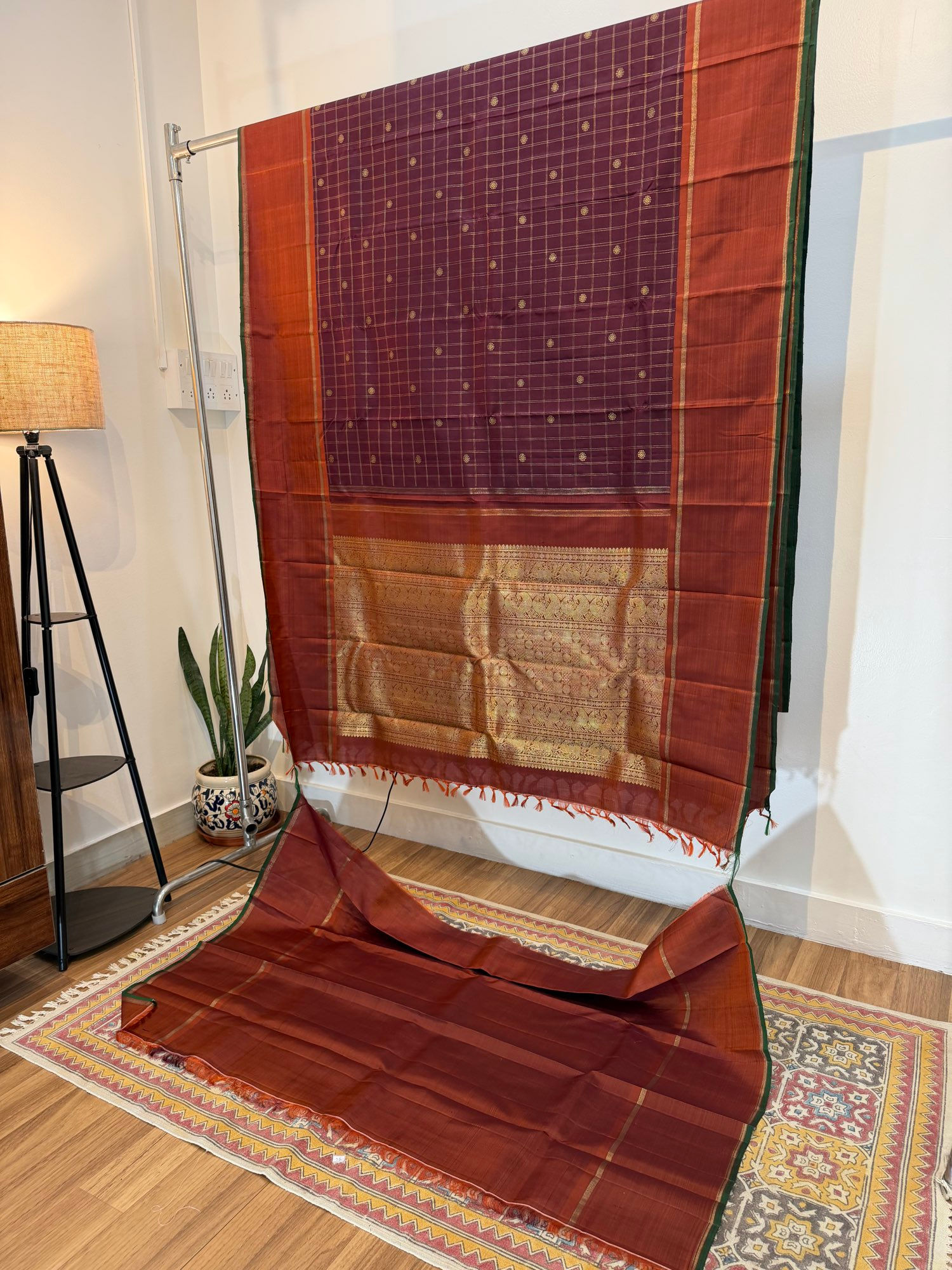 Vintage Design Coffee and rust Kanchivaram handloom pure zari silk saree