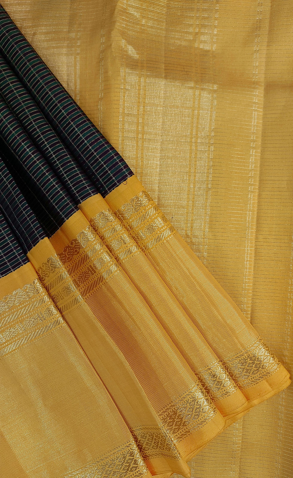 Thumbnail: Green Yellow Vairaoosi checks Kanjivaram Korvai Handloom pure silk saree