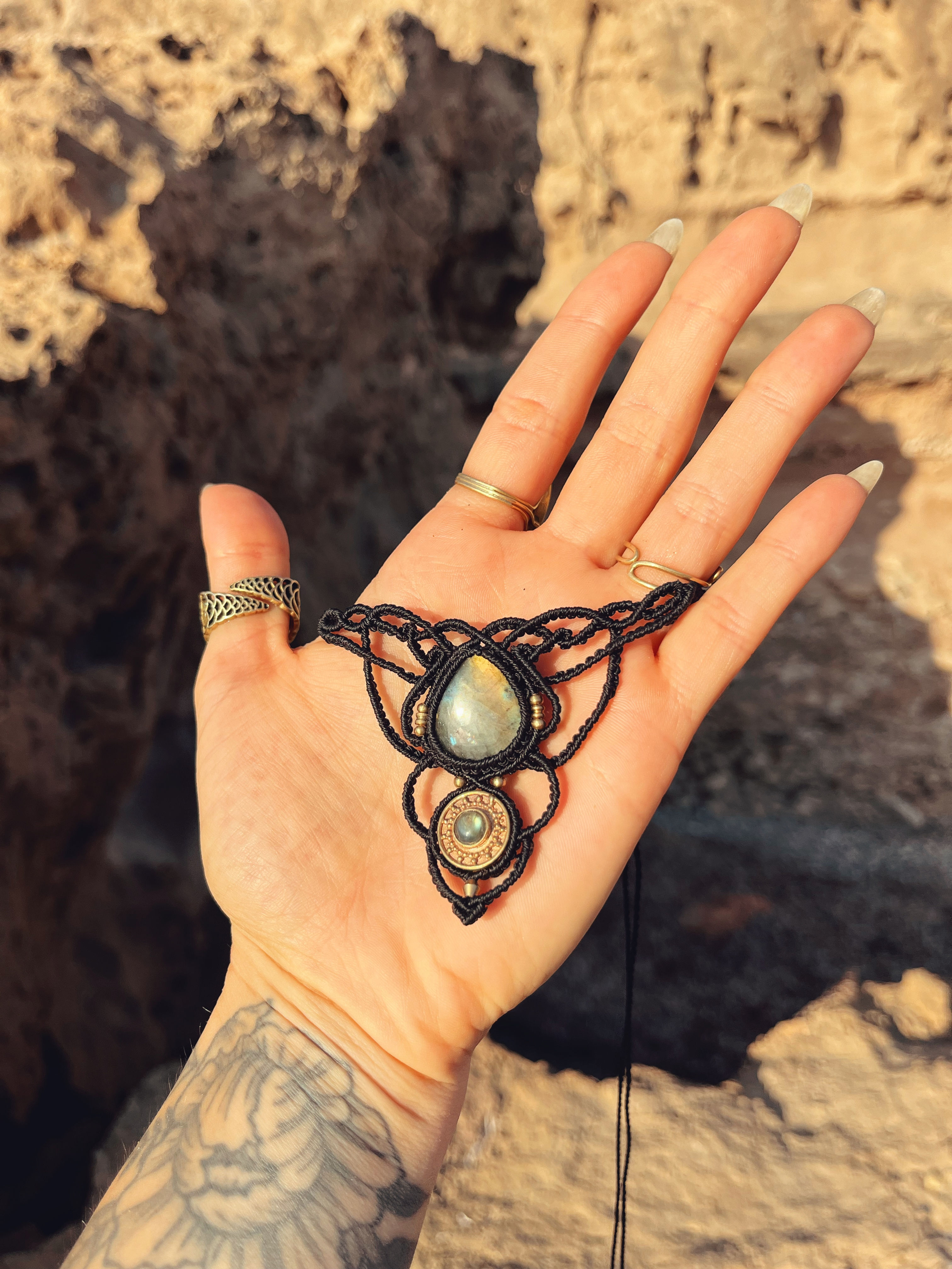 Makramee Halskette mit Labradorit | Makramee Choker Collier handgefertigt