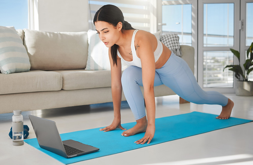 online workout girl.jpg