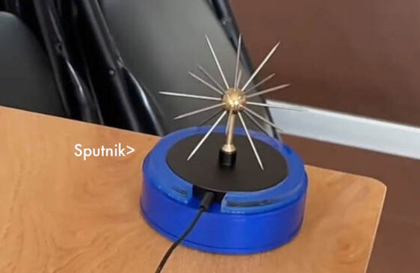 sputnik-close-up.jpg