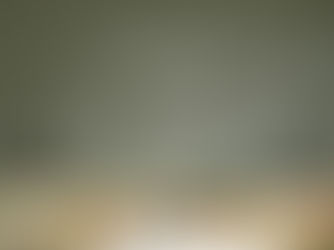 5 Stylish Ways to Decorate the Space Above Your Headboard