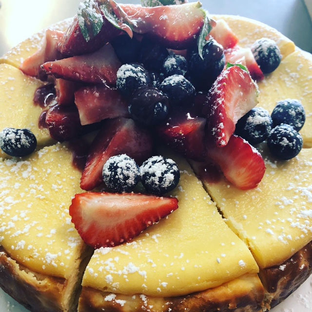 Larder & Co Cafe Echuca Order Online Take Home Meals Gift Boxes/Platters Catering