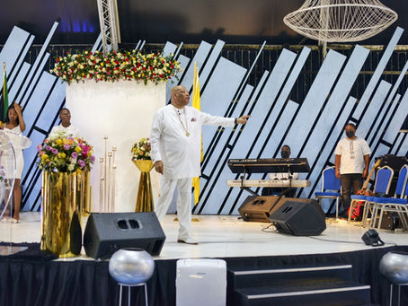 Apostle General Jannie Ngwale - I am the light of the world