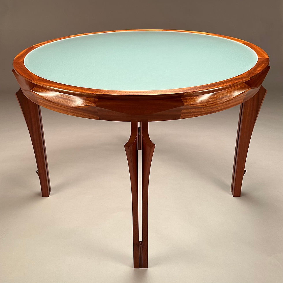 Thumbnail: Flor De Luna Round Table