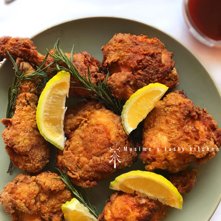 CRISPY ROSEMARY BUTTERMILK FRIED CHICKEN 