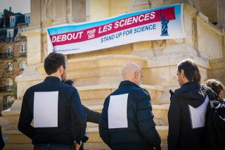 #StandUpForScience... et pour les services publics !