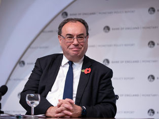 BoE Signals Willingness to Deepen Rate Cuts if Labour Market Softens