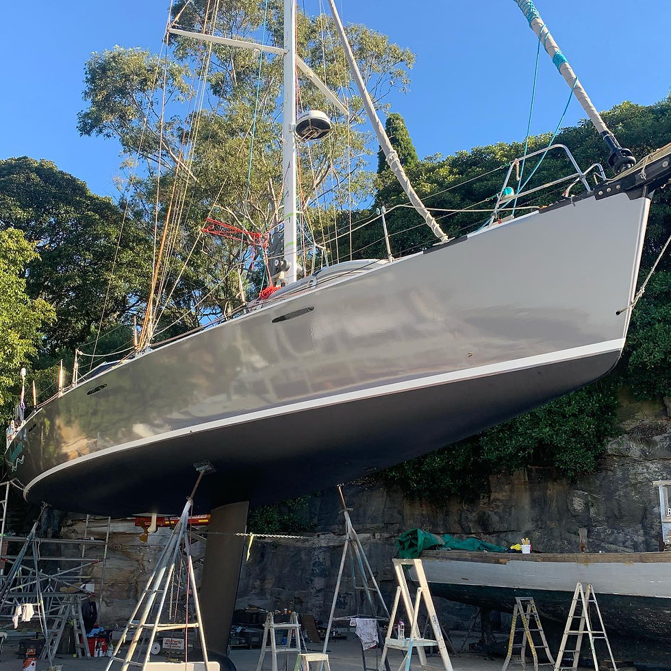 Vinyl Yacht Wrap - Murray 50 Yacht in 3M 1080 Gloss Anthracite and white stripe