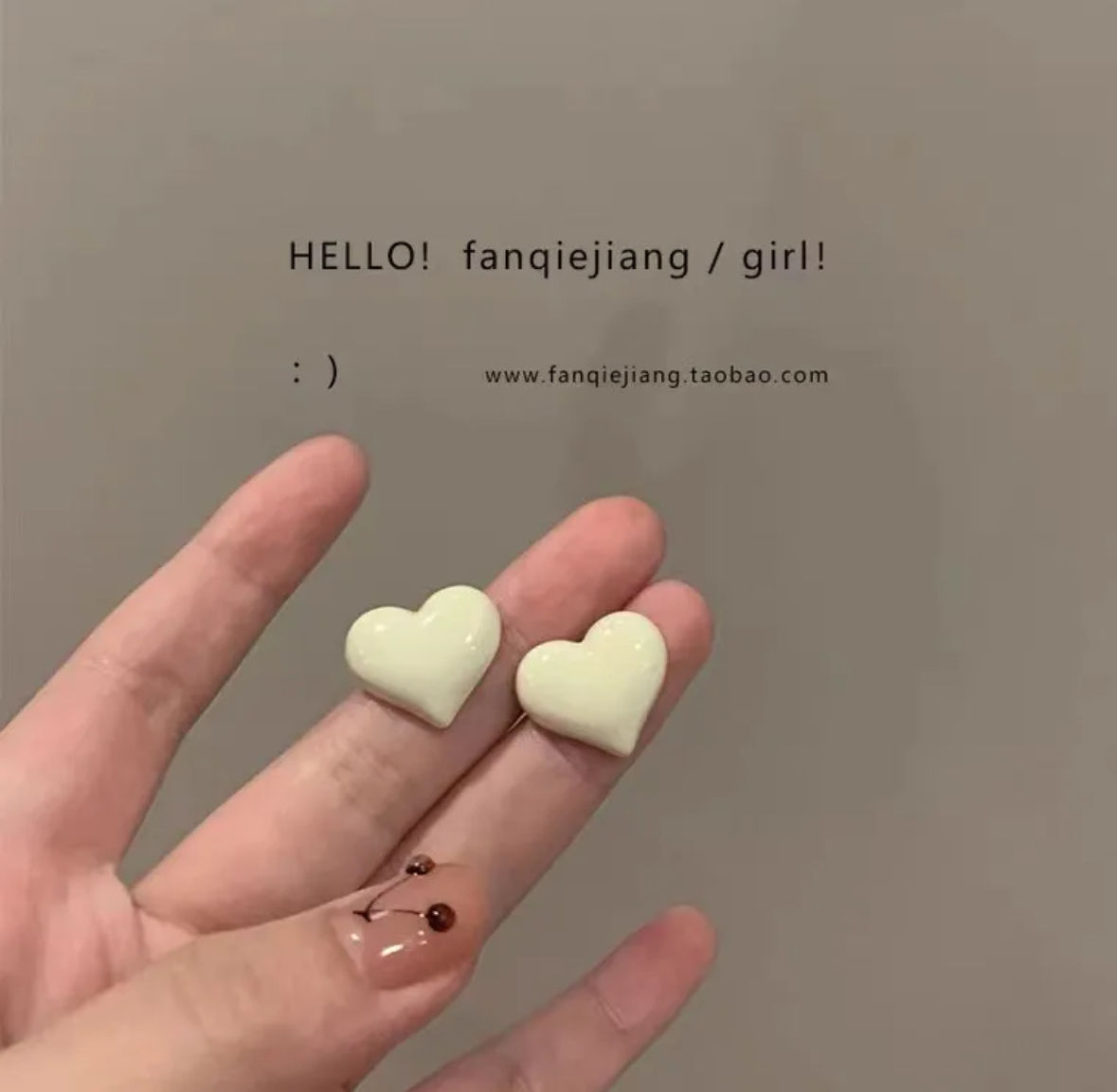 heart shape ear studs