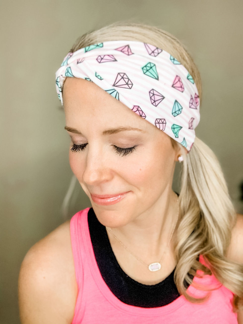 Thumbnail: Diamond Pink and White Striped Headband