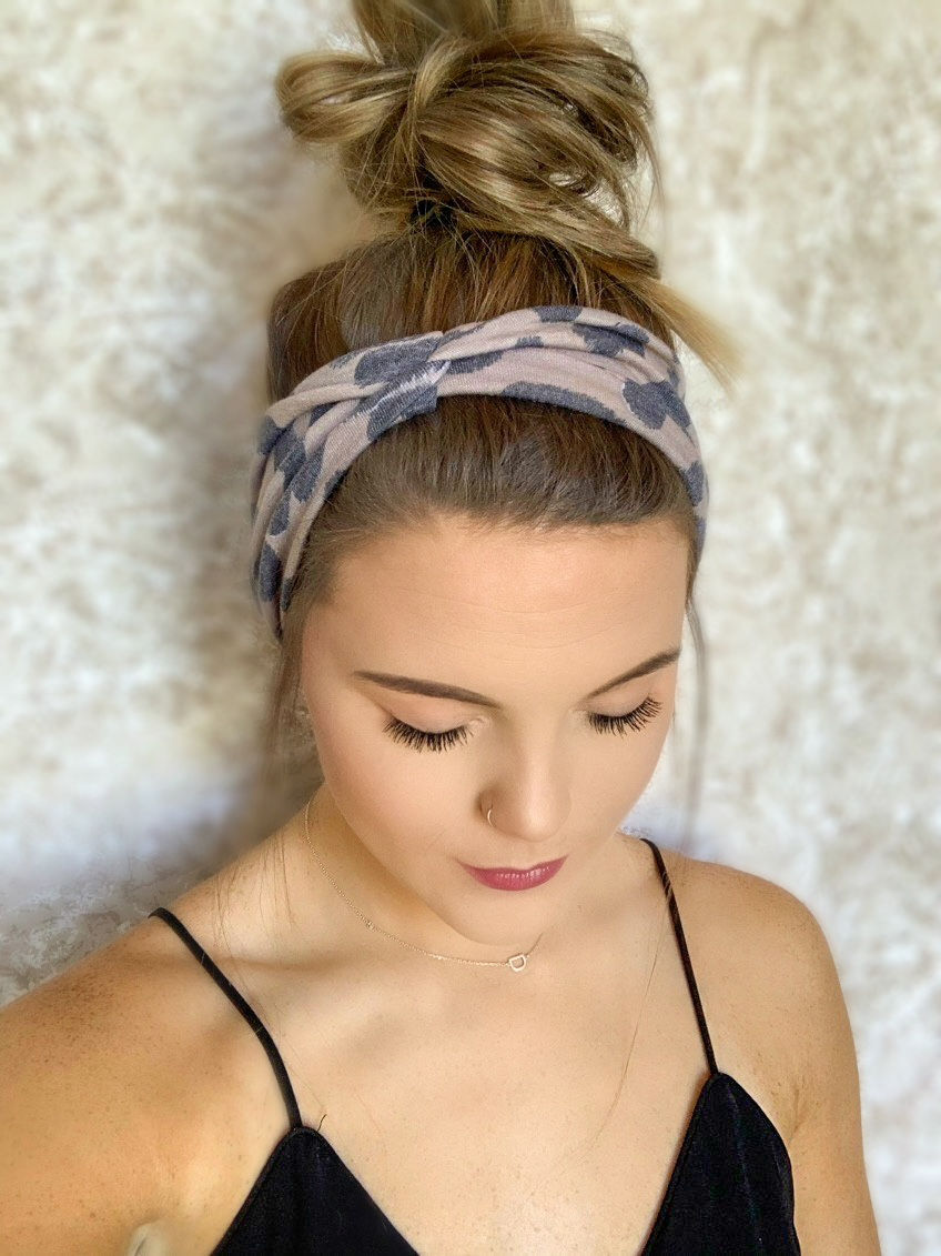 Thumbnail: Tan Animal Print Headband