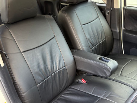 N-BOX カスタム シートカバー取り付け