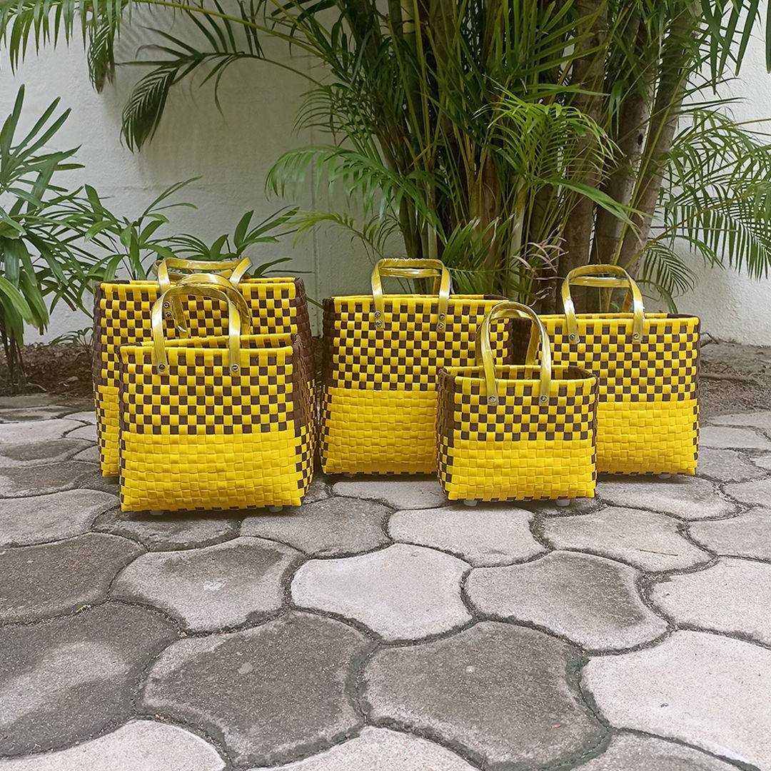 Plastic Basket - Nesting set of 5