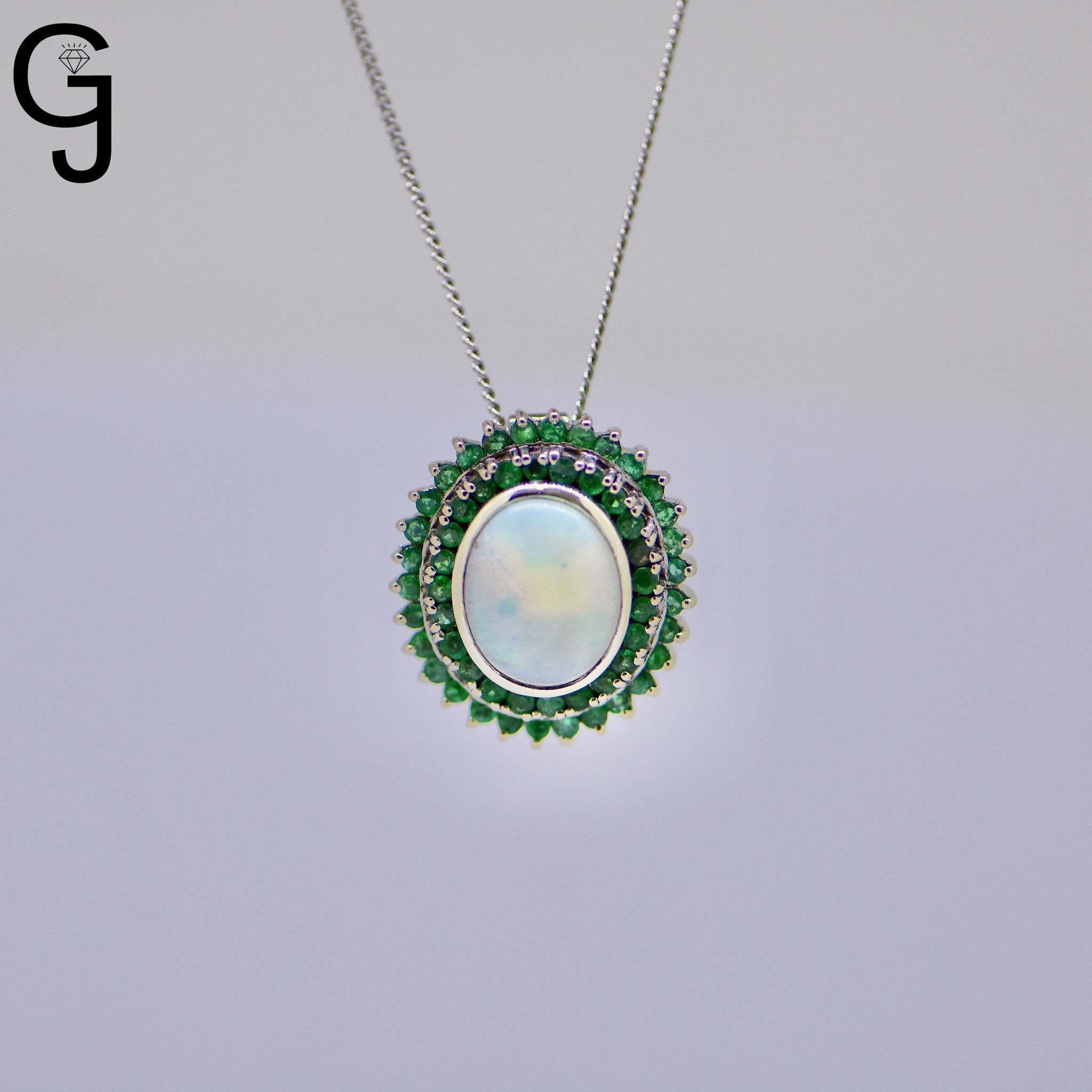 White Gold Pendant with Opal & Emerald B 278