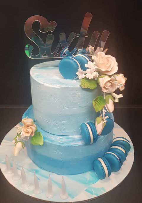 Macaron and Sugar flowers