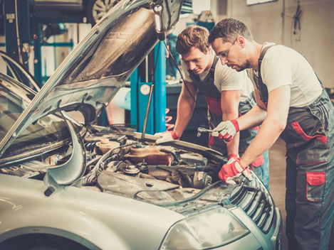 ¿Tiene el taller la obligación de facilitarme un coche de substitución?