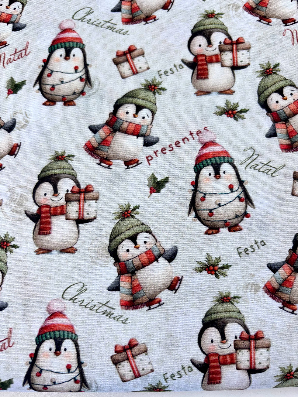 Miniatura: Tricoline estampa digital pinguim e escritos Coleção Natal Feliz