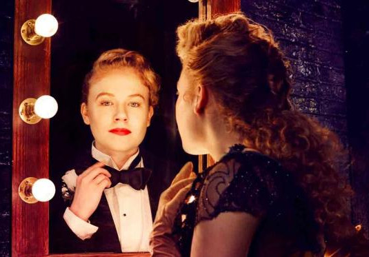 Tipping the Velvet