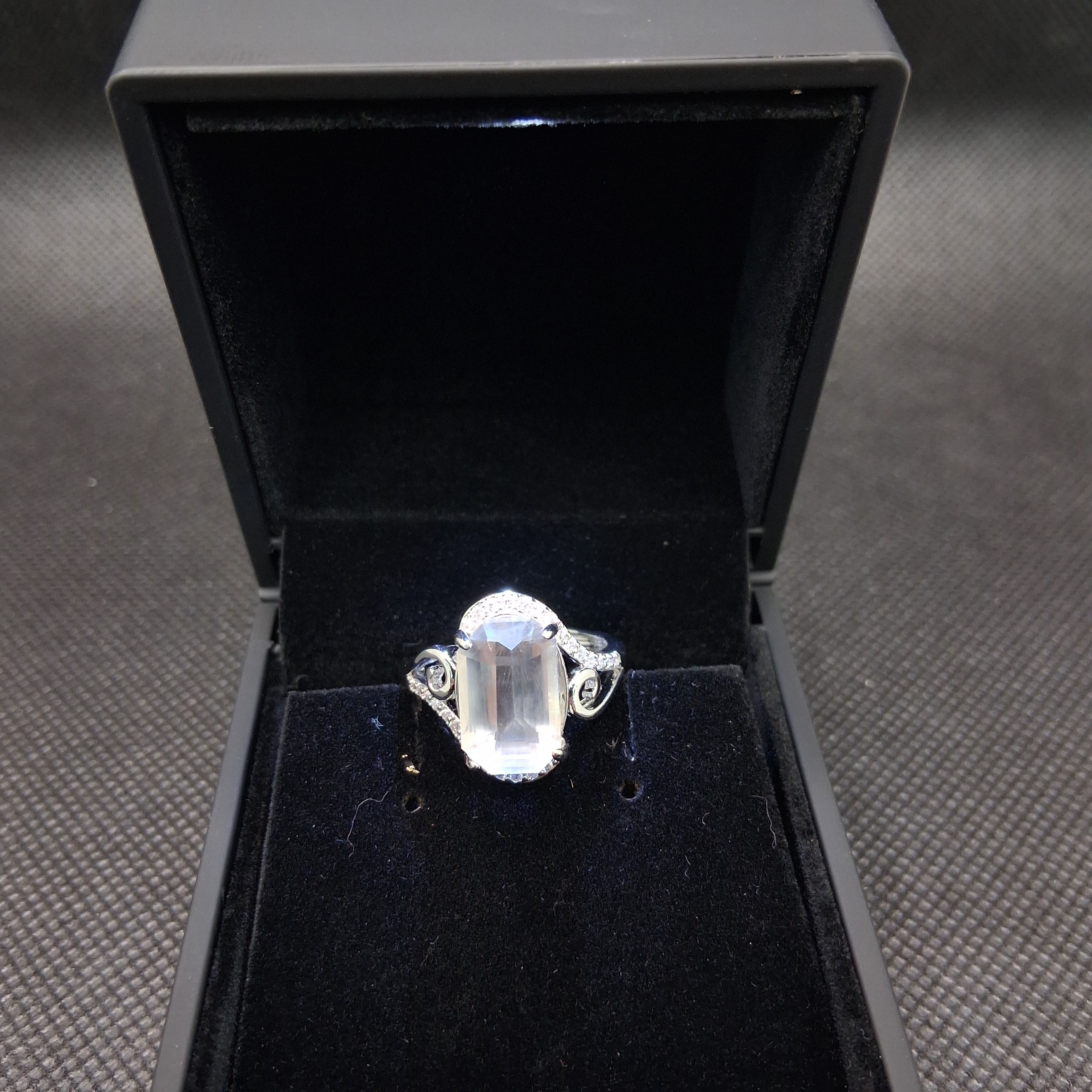 Amethyst ring 