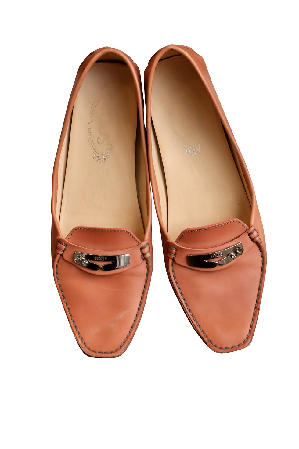 Thumbnail: Tod's Beige Leather Slip On Penny Loafers (size EU39.5)