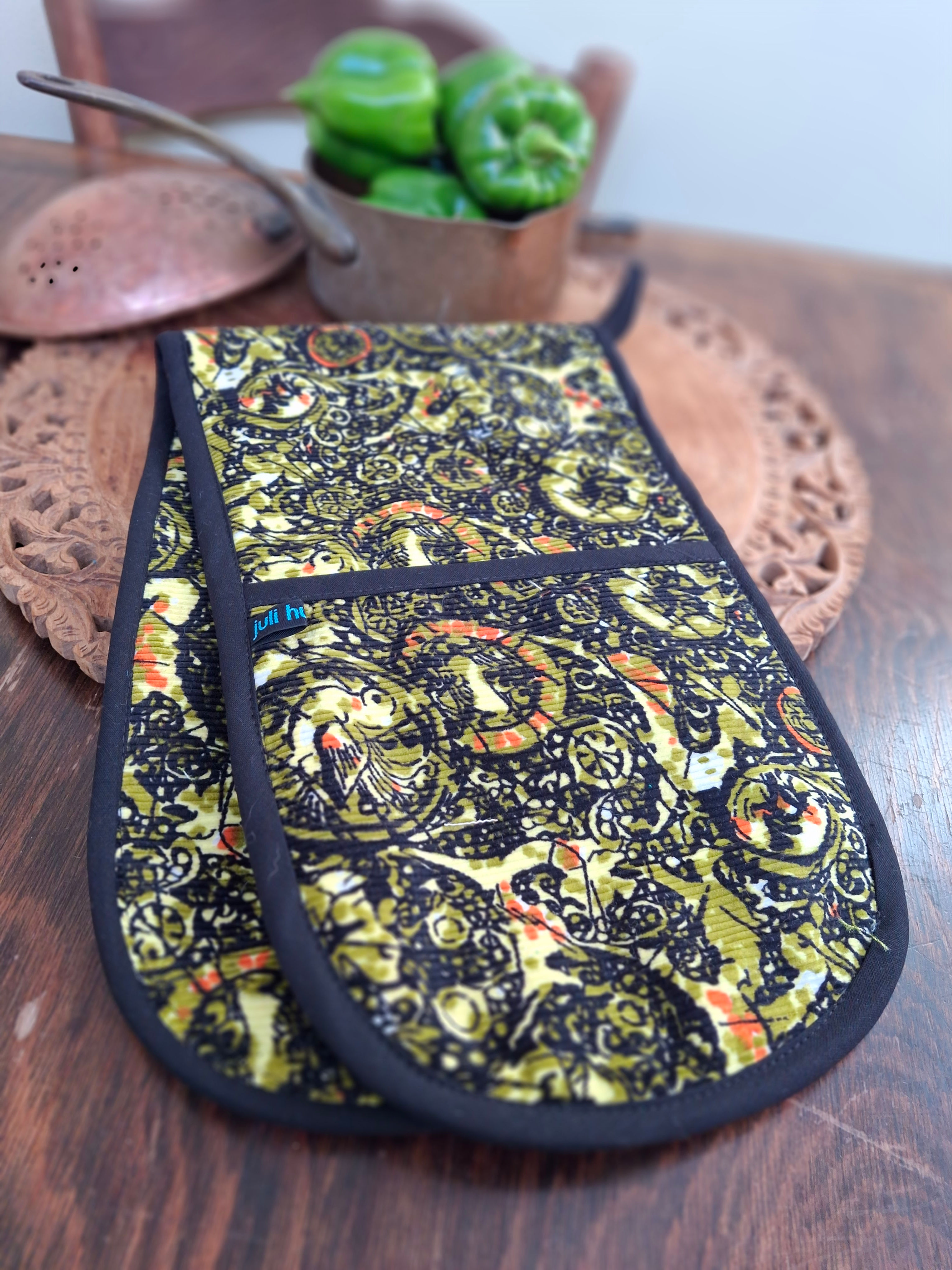 Oven Cloth black & green