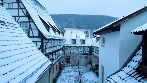 ¿Aún estás pensando si viajar al extranjero es buena idea?