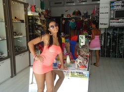 GIRL ESCORT