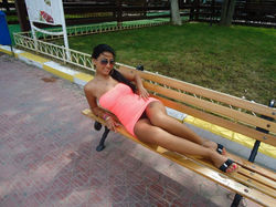 GIRL ESCORT