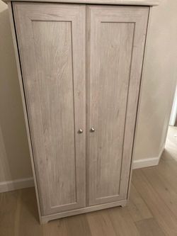 Standalone Cabinet